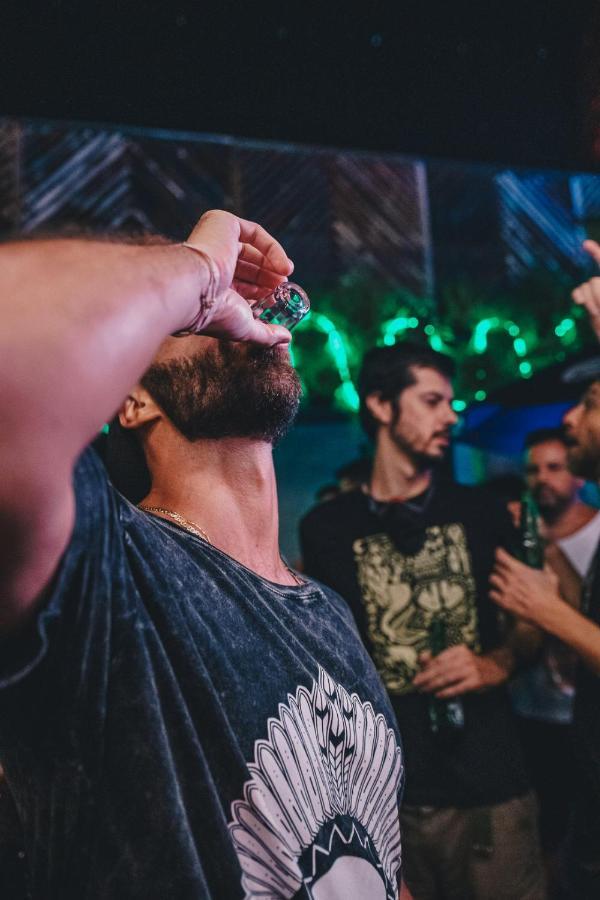 Ovibe Party Hostel ベレン エクステリア 写真